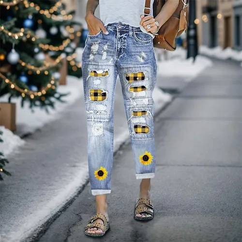 Vista 2 de LOAIHA Ripped Jeans for Women Boyfriend Distressed Patchwork Print Baggy Denim Jeans Pants with Hole