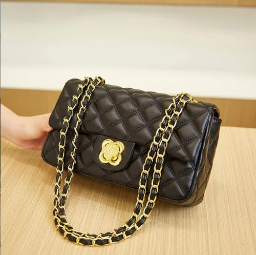 Vista 7 de MBETA Bolso de hombro con cadena de rombo de estilo clásico, bolso de mensajero de gran capacidad