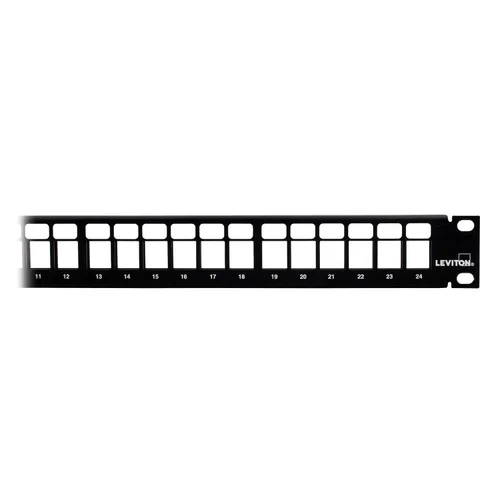 Vista 2 de Leviton QuickPort. barra organizadora de cables, de panel delgado., 49255-H24