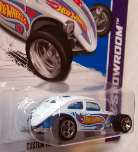 Vista 3 de Hot Wheels 2012-176 HW Showroom Custom Volkswagen Beetle BLANCO Escala 1:64