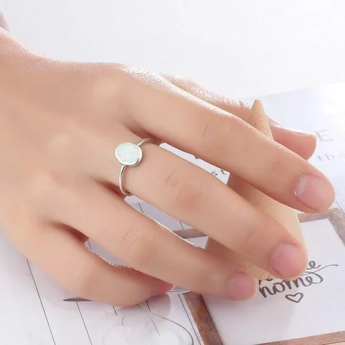 Vista 2 de Jude Jewelers Anillo de propuesta de compromiso de boda de ópalo de fuego simulado de acero inoxidable, Piedra preciosa, Ópalo sintético