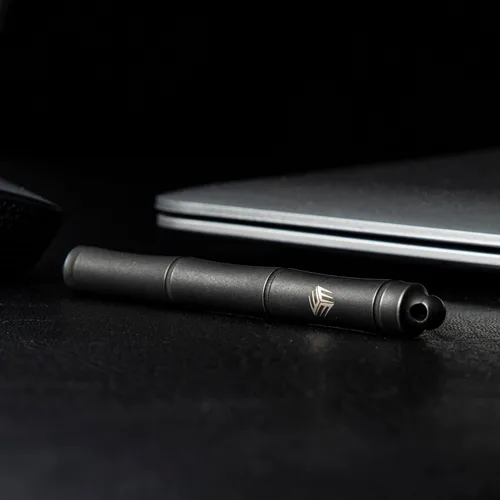 Vista 4 de WeKnife Syrinx - Bolígrafo de metal de titanio, bolígrafo ligero ejecutivo de lujo, con 2 coleccionistas de recarga de tinta negra extra, bolígrafos