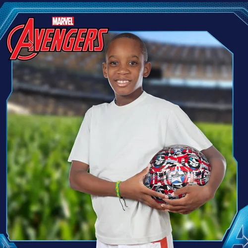 Vista 6 de Captain America Kids Soccer Ball Size 5, Officially Licensed Futbol for Boys and Girls Youth Soccer Players