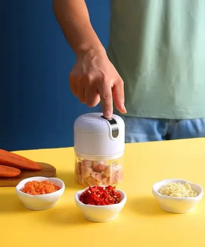 Vista 3 de Picador inalámbrico automático Mini licuadora eléctrica portátil de cocina Picador fácil para ajo, verduras, frutas, cebollas, carne, ensalada