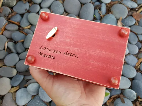 Vista 5 de Custom engraved wooden music box, jewelry box, with your choice of name and date on top, color and song