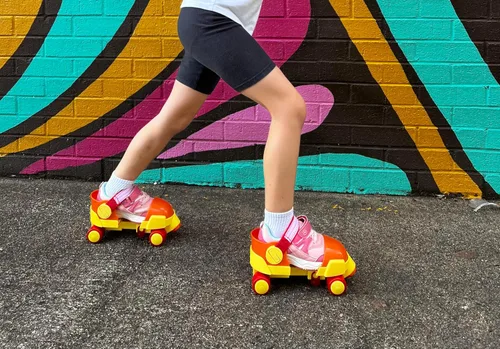 Vista 6 de Zippy Adjustable Roller Skates for Kids - Beginner-Friendly - Sizes J7–Youth 1 - Double Lock Strap for Stability - First Skates for Boys and Girls