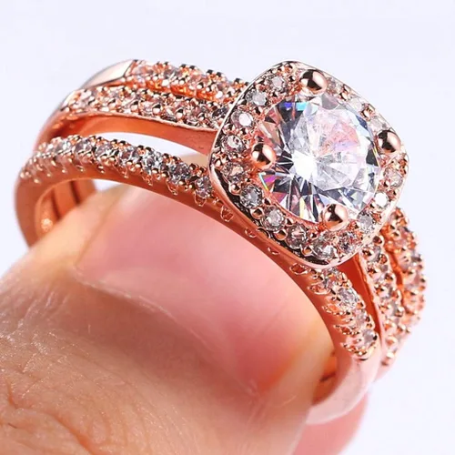 Vista 2 de Juego de anillos de compromiso de boda tres en uno de oro rosa plateado, Metal, Zirconia cúbica