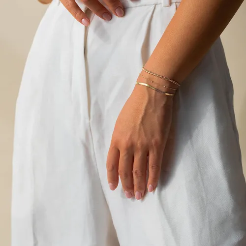 Vista 5 de Gold Bracelets for Women, 14K Gold Layered Bracelets Set Dainty Herringbone Chain Paperclip Link Bracelets Gold Cuban Bracelets for Women