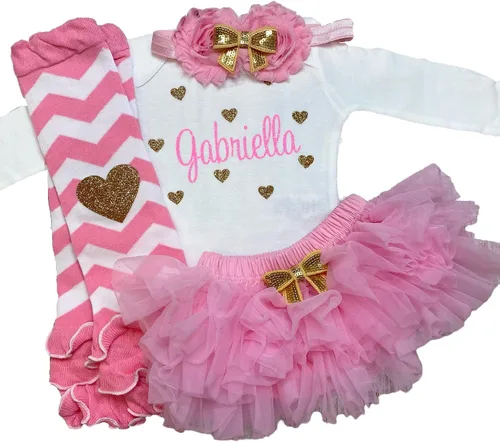 Vista 6 de Traje personalizado de baby girl para baby shower, con nombre personalizado con purpurina y corazón, tutú con diadema y calentadores de piernas