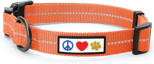 Vista 14 de Collar de entrenamiento reflectante para perros, de la marca Pawtitas, Negro