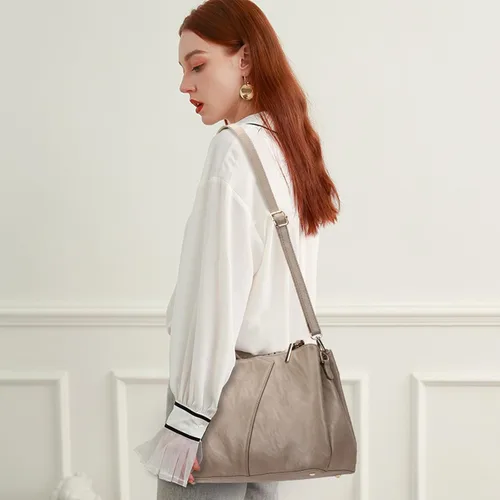 Vista 6 de KouLi Buir Bolsos hobo para mujer, bolsos grandes de piel sintética y bolsos de hombro, bolsos cruzados para mujer, bolso de mano con asa superior