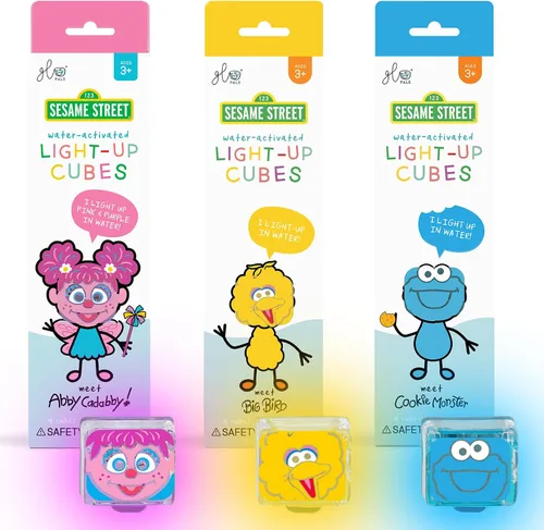 Vista 12 de Paquete de cubos luminosos activados por agua Glo Pals para juego sensorial – Paquete de 12 (Holly Jolly)
