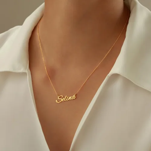 Vista 2 de Novgarden Collar con nombre personalizado, chapado en oro de 18 quilates, collar con nombre personalizado con placa de nombre, regalo de joyería