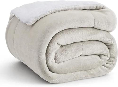 Vista 19 de Bedsure GentleSoft - Manta de forro polar Sherpa para sofá, manta de Navidad gruesa y cálida para invierno, manta de felpa suave y esponjosa como