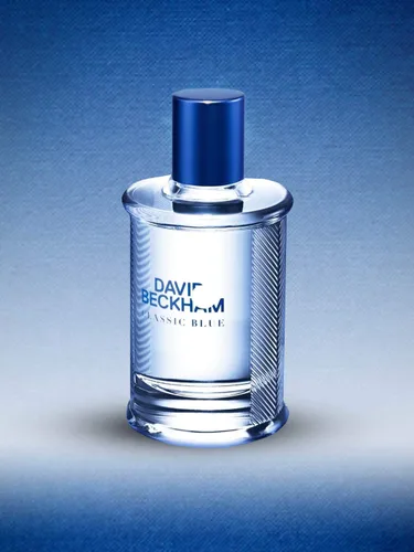 Vista 5 de David Beckham Classic Blue Eau de Toilette Spray para hombre, 3 onzas