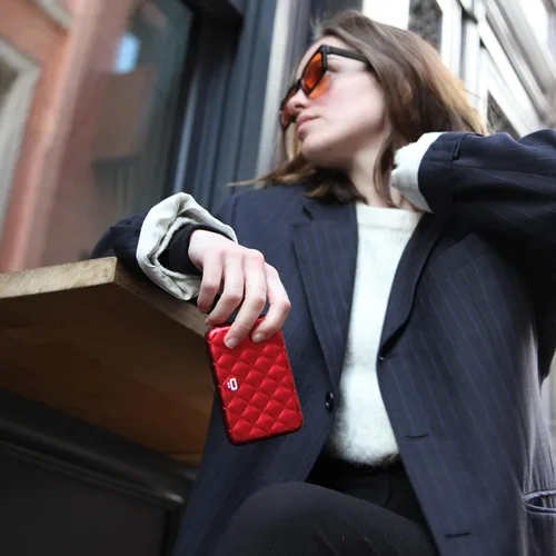 Vista 6 de ÖGON -DESIGNS- Lady Case - Cartera de aluminio para mujer, bolsa acolchada de metal, tarjetero con bloqueo RFID, cierre de metal fuerte