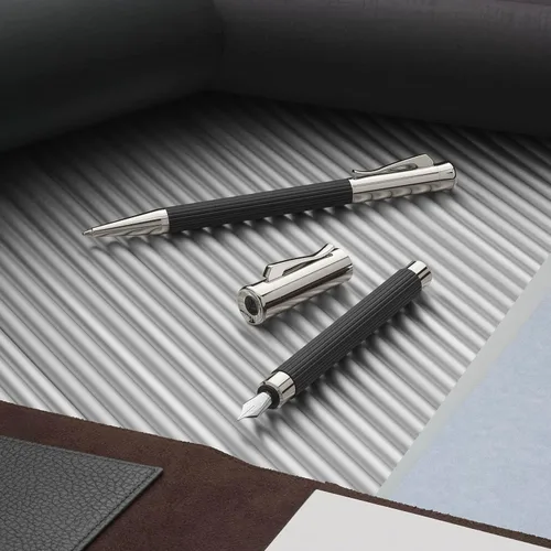 Vista 3 de Graf von Faber-Castell Tamitio Propelling Pencil - Negro