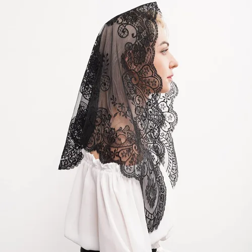 Vista 5 de Mantilla triangular de encaje para cubrir la cabeza de la iglesia católica