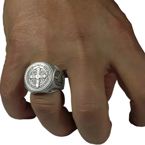 Vista 2 de Anillo de plata de ley 925 de San Benito para hombre, exorcismo católico cristiano, protección demoníaca