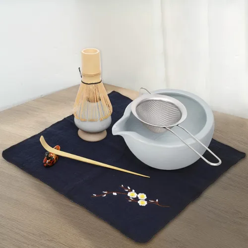 Vista 5 de Artcome Juego de té matcha japonés de 9 piezas, cuenco de matcha con pico vertedor, batidor de matcha, soporte de batidor de cerámica, cuchara