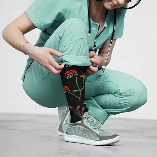 Vista 5 de FuelMeFoot 6 pares de calcetines de compresión para mujeres y hombres, 15-20 mmHg, soporte graduado hasta la rodilla, calcetines para enfermeras