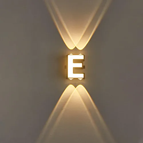 Vista 7 de Apliques de pared modernos LED hacia arriba, lámpara de pared con letras, luz blanca cálida y negra, de aluminio para sala de estar, escalera Letra A