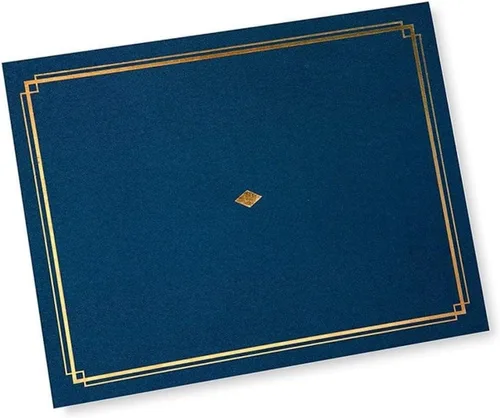Vista 6 de Gartner Studios Kit de certificado, incluye 6 soportes para certificados de 8.5 x 11 pulgadas, color negro con detalles dorados Black textured