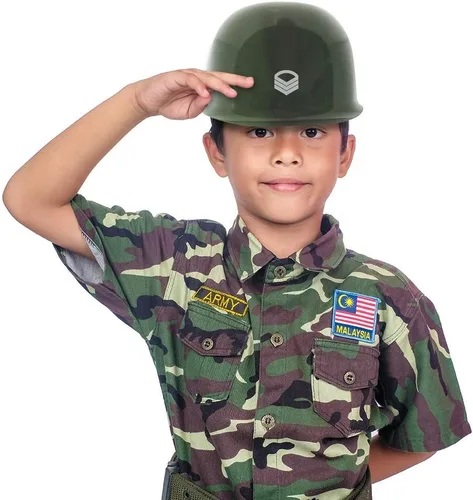 Vista 6 de ArtCreativity Casco militar verde del ejército, casco militar de plástico duro con correa de barbilla para disfraz del ejército de niños, se adapta