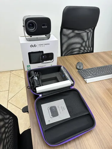 Vista 6 de Proyector DUB con aplicación de TV gratuita Android 14 FullHD Altavoz integrado WiFi y Bluetooth Enfoque automático 2 GB de RAM HDMI