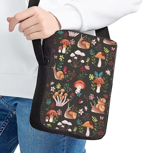 Vista 2 de WELLFLYHOM Bolso de mensajero de hombro pequeño cruzado personalizado para mujeres y niños bolsos de teléfono