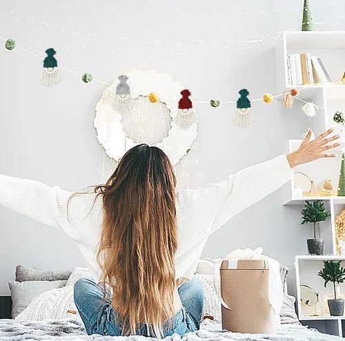 Vista 7 de FREEBLOSS Juego de 6 gnomos de Navidad de macramé de Papá Noel, kit de macramé de Papá Noel para decoración de árbol de Navidad, gnomos colgantes