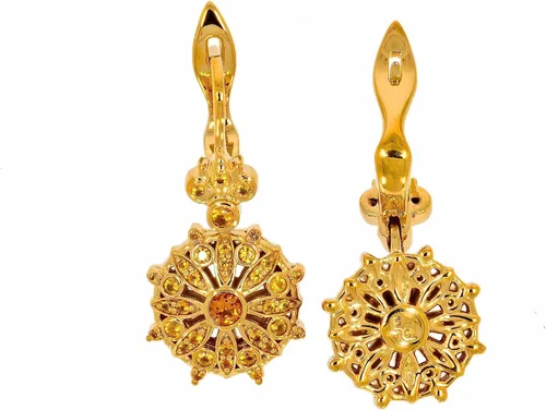 Vista 4 de ETHNIQ Felicia Collection - Aretes colgantes para mujer, diseño floral, chapados en oro amarillo de 22 quilates, adornados con circonita cúbica