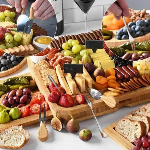 Vista 7 de Juego de regalo de tablas de embutidos de bambú, juego de tablas de carne y queso simple con accesorios de tabla de charcutería, regalos del día