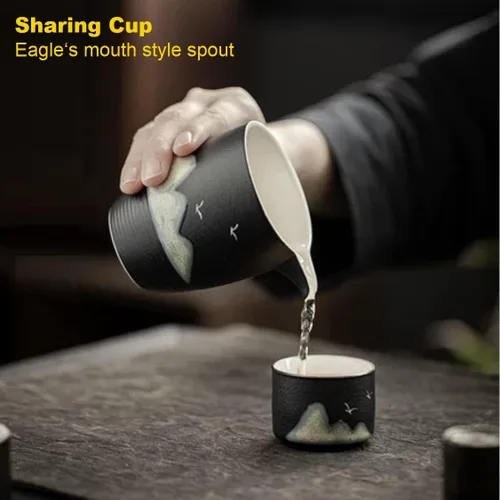 Vista 3 de Juego de té Gongfu, estilo japonés Yuan Shan, tetera de cerámica negra con infusor, 4 tazas y 1 taza de servir, paquete de viaje portátil