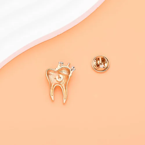 Vista 4 de Hanreshe 2 pines de dentista de dientes, cuidado de dientes, placa de solapa, lindo regalo dental de cristal para médico enfermera