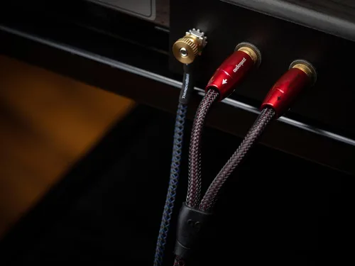 Vista 5 de AudioQuest Cable de interconexión de audio RCA Red River (1.6 ft, par)