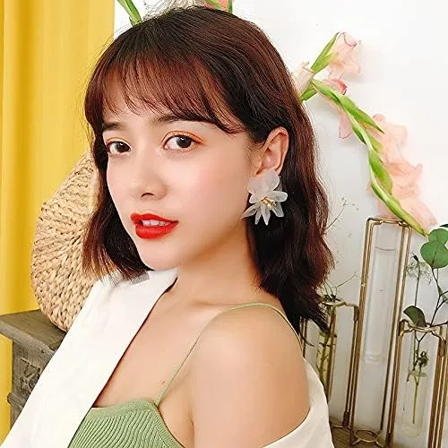 Vista 6 de Aretes colgantes únicos hechos a mano con diseño de flores de resina mate grandes y elegantes de acrílico para mujeres y niñas, regalos de joyería