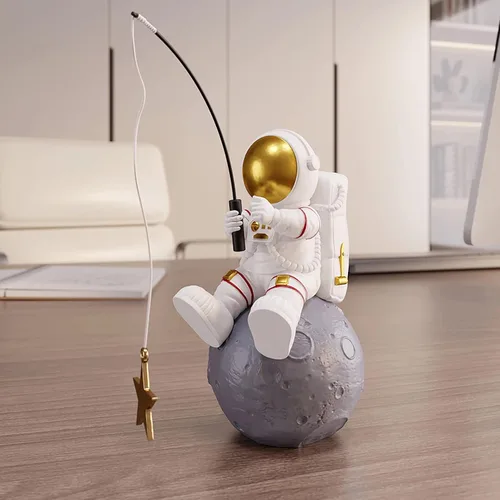 Vista 4 de Estatua de astronauta, figura de estrella de pesca de astronauta, escultura para decoración de escritorio y mesa, adorno de escritorio de resina