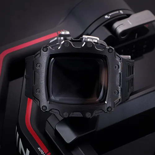 Vista 6 de Funda de metal de lujo con correa para Apple Watch Series 9, 8, 7, 1.772 pulgadas, SE 6, 5, 4, 1.732 pulgadas, protector de pantalla resistente