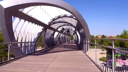 Vista 4 de Virtual Cycle Rides DVD - Madrid, Spain - for Indoor Cycling, Treadmill and Running Workouts