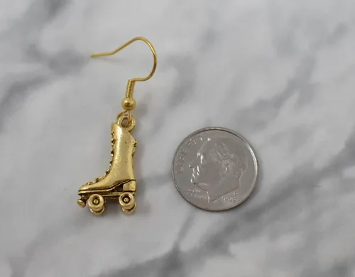 Vista 4 de Roller Skate Earrings in 24K Gold Plated Pewter Roller Skate Earrings. Roller Skate Gifts.