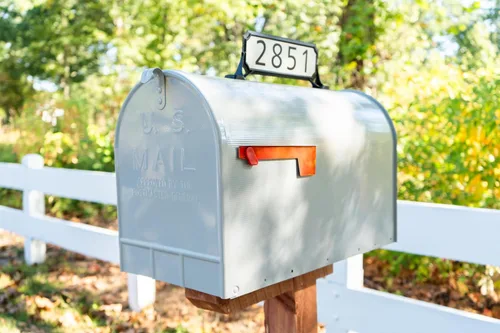 Vista 9 de Architectural Mailboxes 3460B Manhattan - Placa de dirección pequeña, color negro High-visibility, 2-sided in rust-proof plastic with UV-resistant