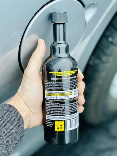 Vista 6 de MotorKote Tratamiento de combustible Hyper Octane Boost 16oz, paquete de 6