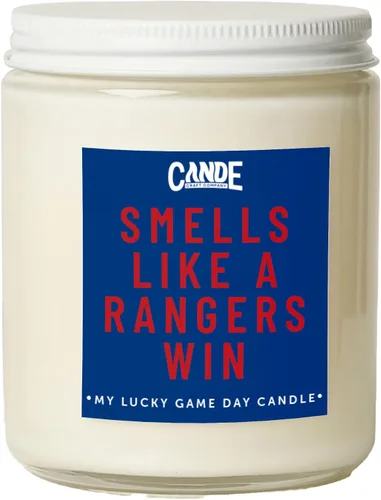 Vista 23 de Huele como una Victoria de los Dodgers Vela – Vela Perfumada Inspirada en LA – Fragancia de Bosques y Pastel de Cumpleaños – Quema de Larga Duración