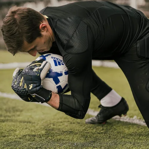 Vista 4 de Storelli BodyShield Goalkeeper Light Matchday 34 Undershirt Lightweight Compression Soccer Shirt