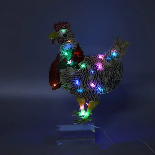 Vista 5 de Plplaaoo Decoración navideña de pollo iluminado con luces LED – Adorno de pollo iluminado con bufanda, funciona con pilas, decoración de pollo