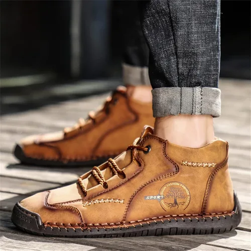 Vista 5 de Dacomfy Zapatos casuales para hombre, mocasines sin cordones, botas de tobillo con costuras a mano, botas chukka con cordones, zapatos de cuero