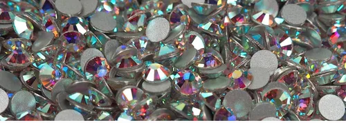 Vista 6 de Preciosa Cristales checos genuinos, 1440 piezas en tamaño ss16 (0.157 in), cristal AB, Viva Chaton Roses (Viva12 MC Rhinestone Flatback)
