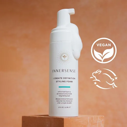 Vista 3 de INNERSENSE Organic Beauty - Espuma de peinado I Create Definition (6 onzas) Styling Foam for Weightless Curl + Wave Definition Soft Hold, Fights