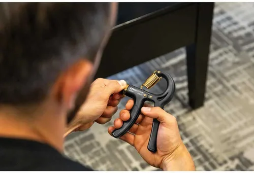 Vista 5 de SKLZ Entrenador de fuerza de agarre ajustable para manos, muñecas y antebrazos